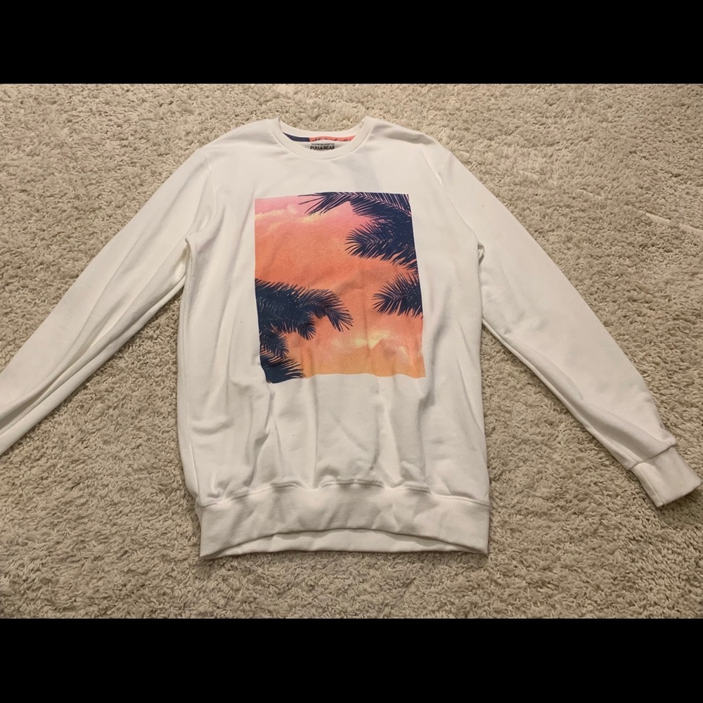 PULL&BEAR Beach Sweatshirt (Men’s) - Picture 2 of 3